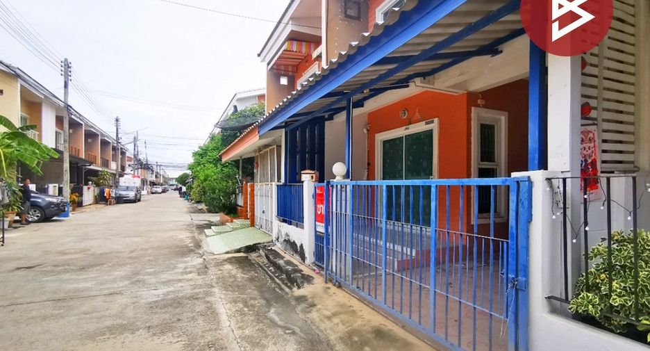Reihenhaus zum Kauf mit 4 Zimmer in Mueang Samut Sakhon, Samut Sakhon