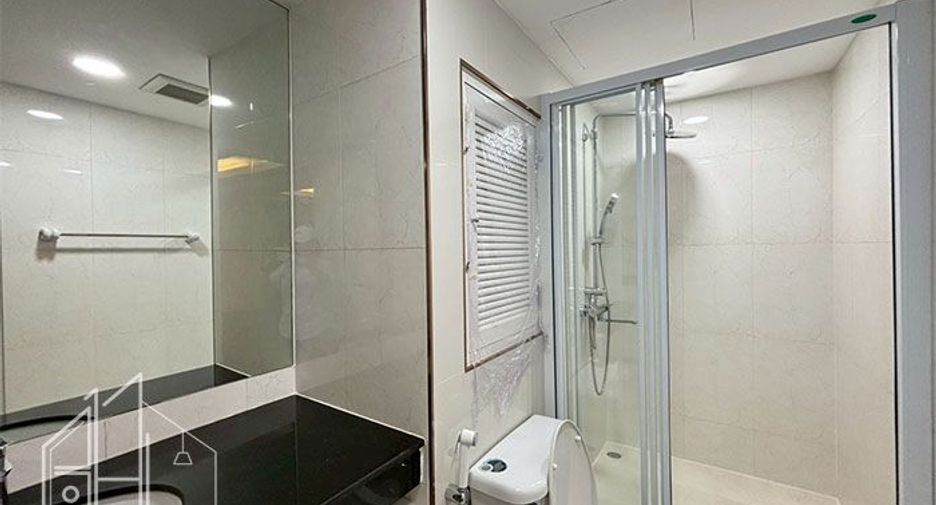 ให้เช่า 4 ห้องนอน คอนโด ใน วัฒนา, กรุงเทพฯ