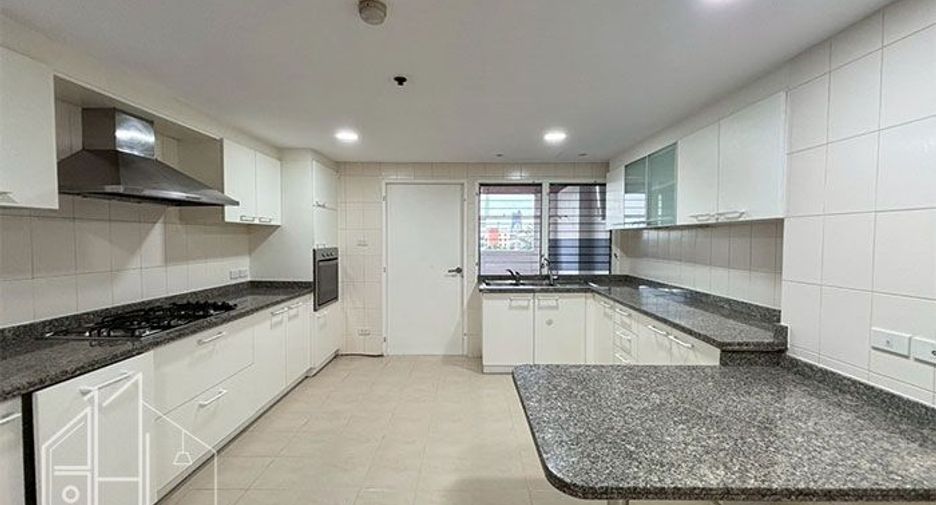 ให้เช่า 4 ห้องนอน คอนโด ใน วัฒนา, กรุงเทพฯ