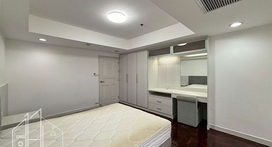 ให้เช่า 4 ห้องนอน คอนโด ใน วัฒนา, กรุงเทพฯ