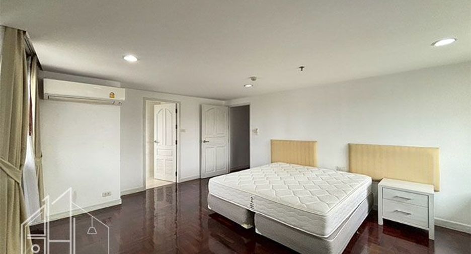 ให้เช่า 4 ห้องนอน คอนโด ใน วัฒนา, กรุงเทพฯ