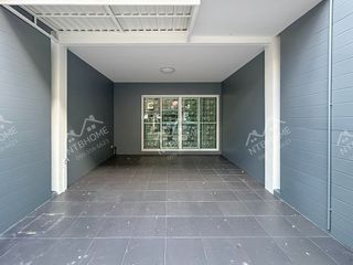 Casa adosada en venta de 3 habitaciones en Pak Kret, Nonthaburi
