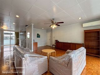 出租 4 卧室 公寓 在 Watthana, 曼谷