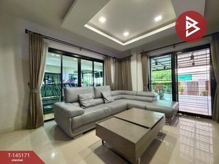 For sale 4 bedrooms house in Lam Luk Ka, Pathum Thani