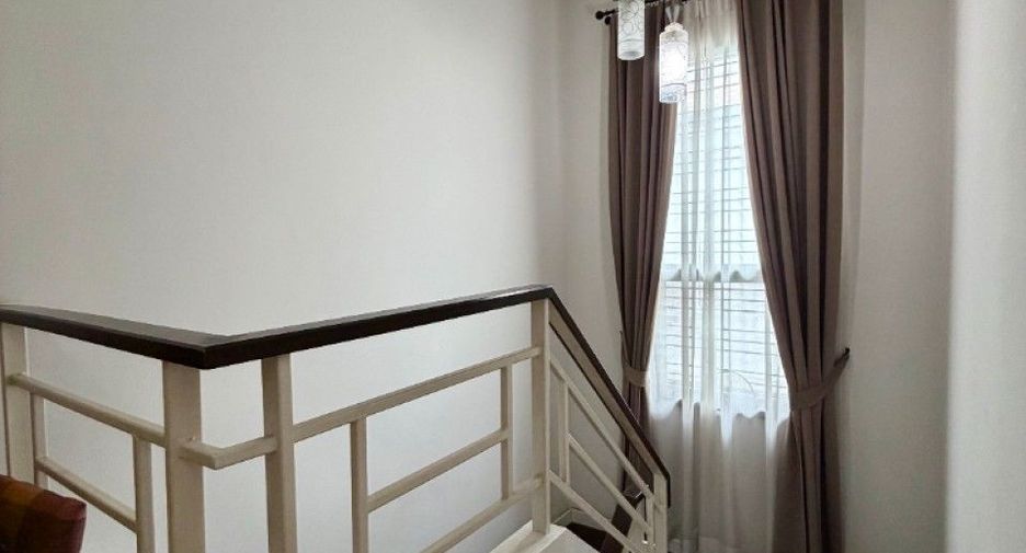 For sale 4 bedrooms house in Lam Luk Ka, Pathum Thani