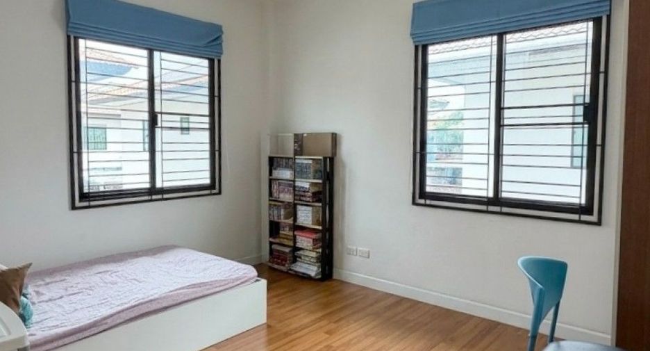 For sale 4 bedrooms house in Lam Luk Ka, Pathum Thani