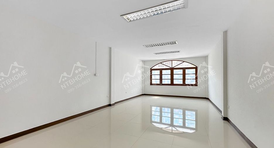 Local comercial en venta de 1 habitaciones en Bang Yai, Nonthaburi