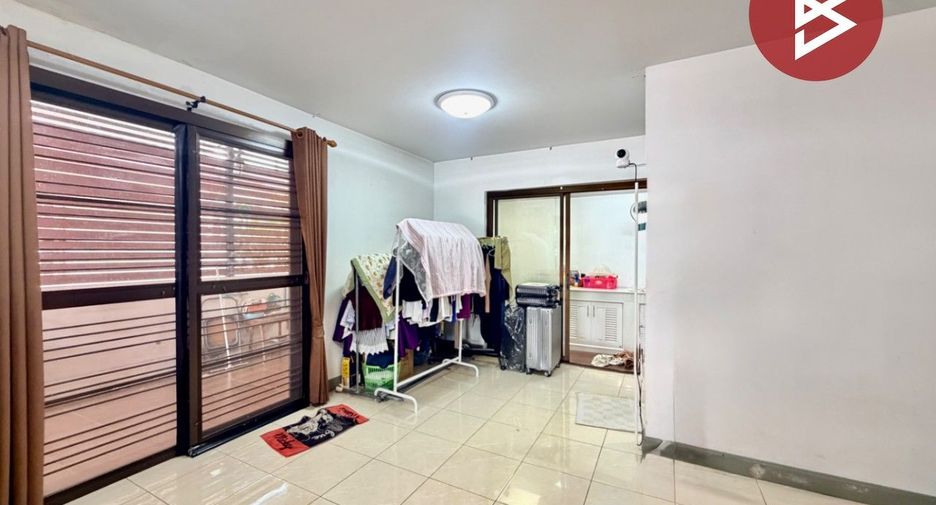 For sale 2 ベッドルーム house in Mueang Chon Buri, Chonburi