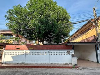 Casa en venta de 4 habitaciones en Bang Bua Thong, Nonthaburi