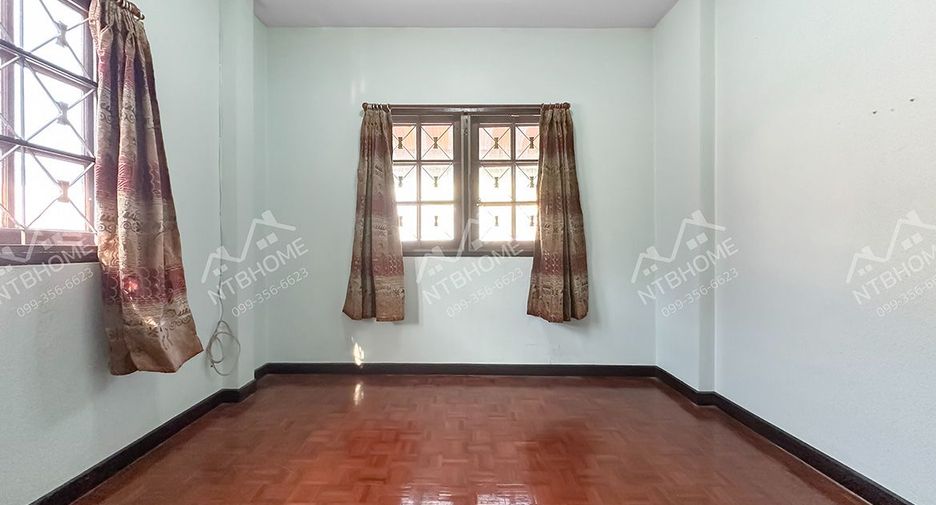 Casa en venta de 4 habitaciones en Bang Bua Thong, Nonthaburi