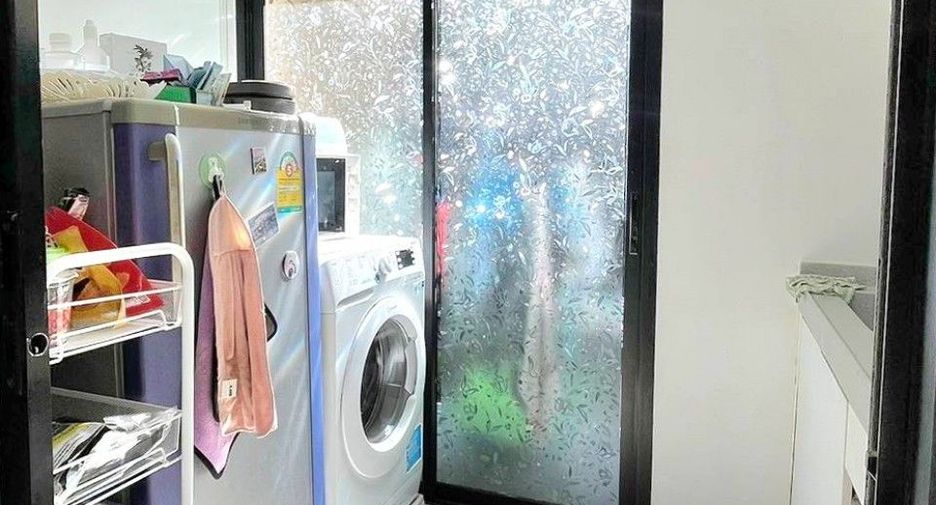 For sale 1 bed condo in Bang Na, Bangkok