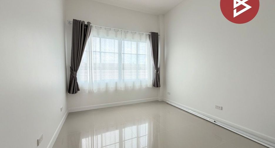 出售 3 卧室 独立屋 在 Mueang Prachin Buri, Prachin Buri
