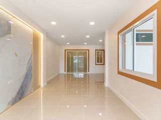 Casa adosada en venta de 3 habitaciones en Bang Bua Thong, Nonthaburi
