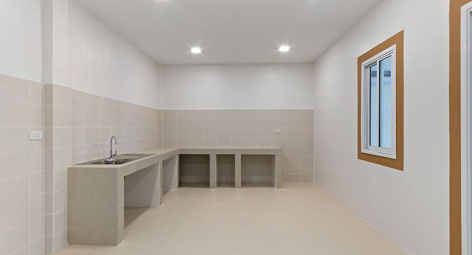 Casa adosada en venta de 3 habitaciones en Bang Bua Thong, Nonthaburi