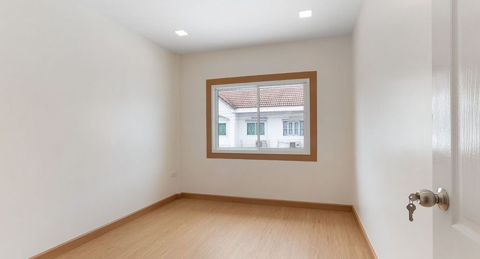 Casa adosada en venta de 3 habitaciones en Bang Bua Thong, Nonthaburi