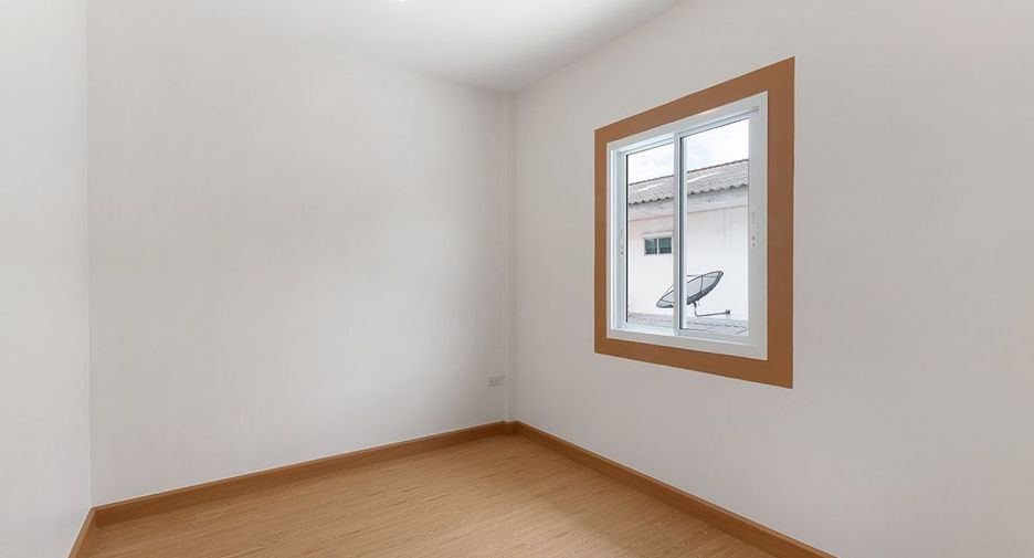 Casa adosada en venta de 3 habitaciones en Bang Bua Thong, Nonthaburi