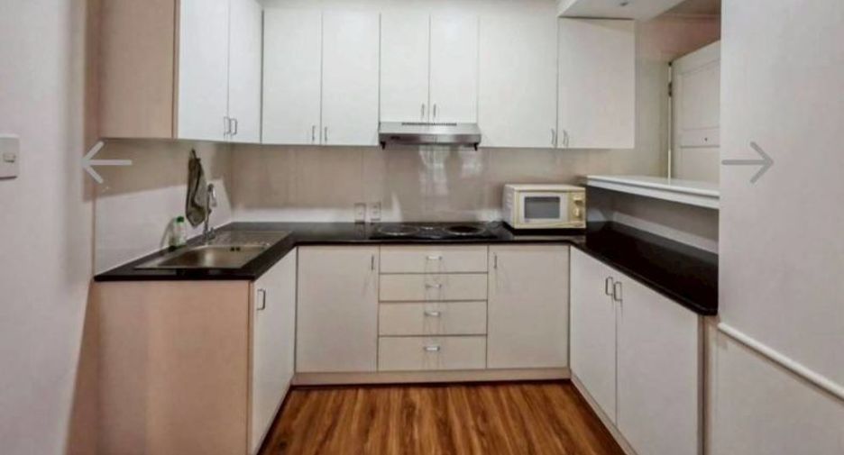 For sale 2 bedrooms condo in Khlong Toei, Bangkok