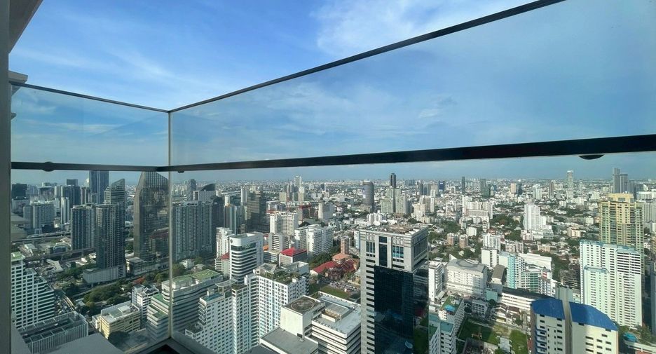 For rent 1 bed condo in Watthana, Bangkok