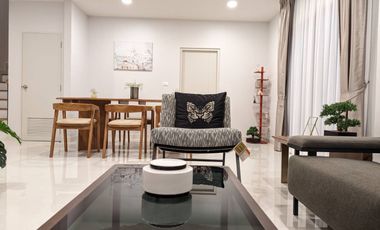 出租 4 卧室 独立屋 在 Bang Phli, Samut Prakan