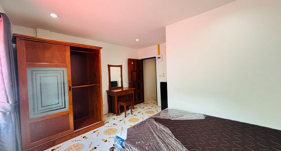 For sale 10 bedrooms serviced apartment in Kathu, Phuket