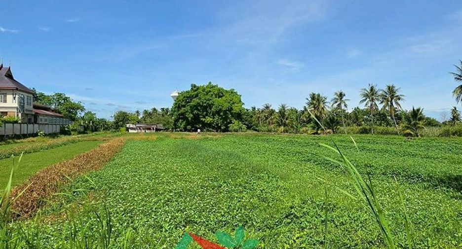 À vendre terrain à Krathum Baen, Samut Sakhon