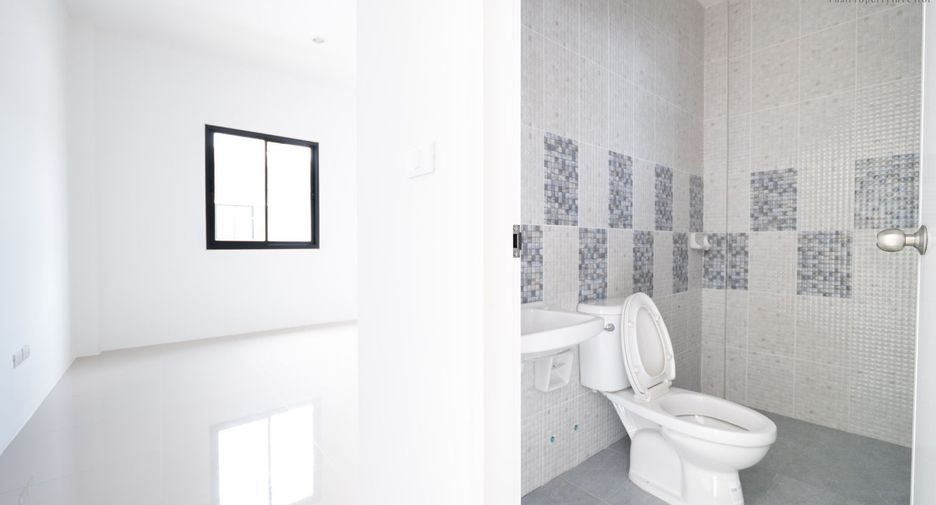 Casa en venta de 2 habitaciones en Mueang Chon Buri, Chonburi