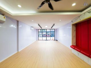 For sale office in Bang Bua Thong, Nonthaburi