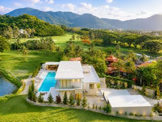 Villa zur Miete und zum Kauf mit 6 Zimmer in Cha Am, Phetchaburi