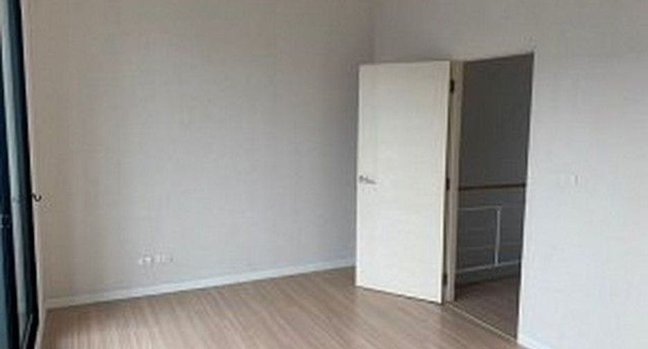 For sale 1 bed townhouse in Chom Thong, Bangkok