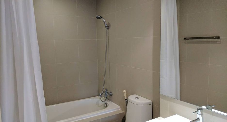 For rent 1 bed apartment in Khlong Toei, Bangkok