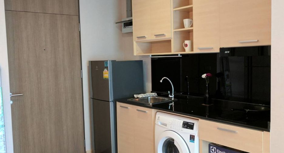 For rent 1 bed apartment in Khlong Toei, Bangkok