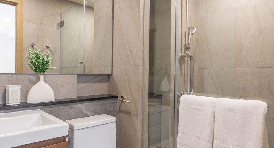 For rent 2 bedrooms condo in Thalang, Phuket