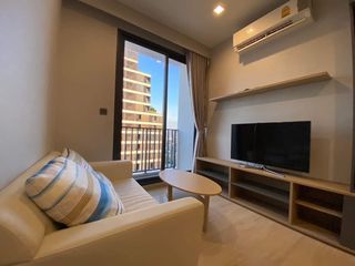 For rent 2 bedrooms apartment in Watthana, Bangkok