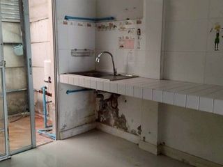 Продажа 1 кровать таунхаус в Нонг Кхаем, Бангкок