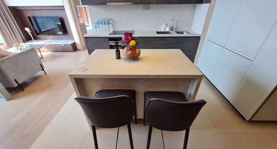 Condo en alquiler de 2 habitaciones en Watthana, Bangkok