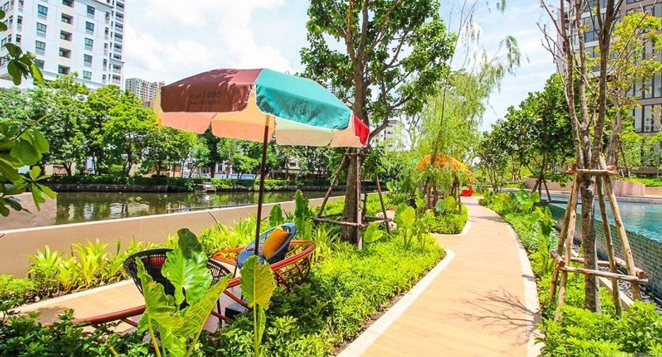 Condo en alquiler de 1 habitaciones en Suan Luang, Bangkok