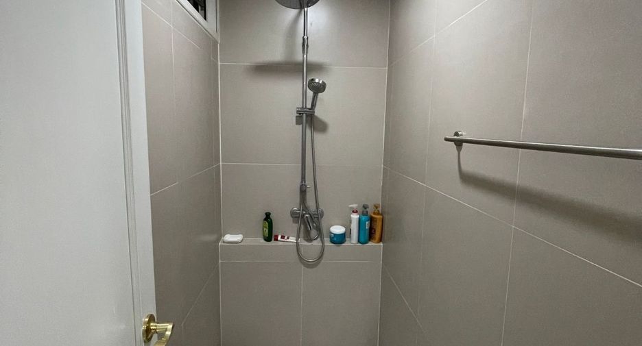 Apartamento en alquiler de 1 habitaciones en Sathon, Bangkok