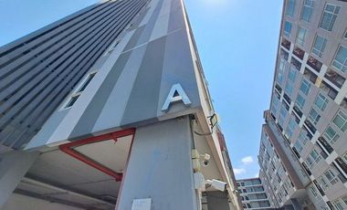 À vendre 1 chambre condo à Thon Buri, Bangkok