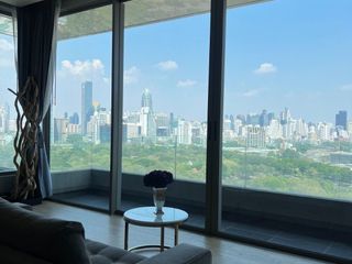 À louer 2 chambres appartement à Sathon, Bangkok