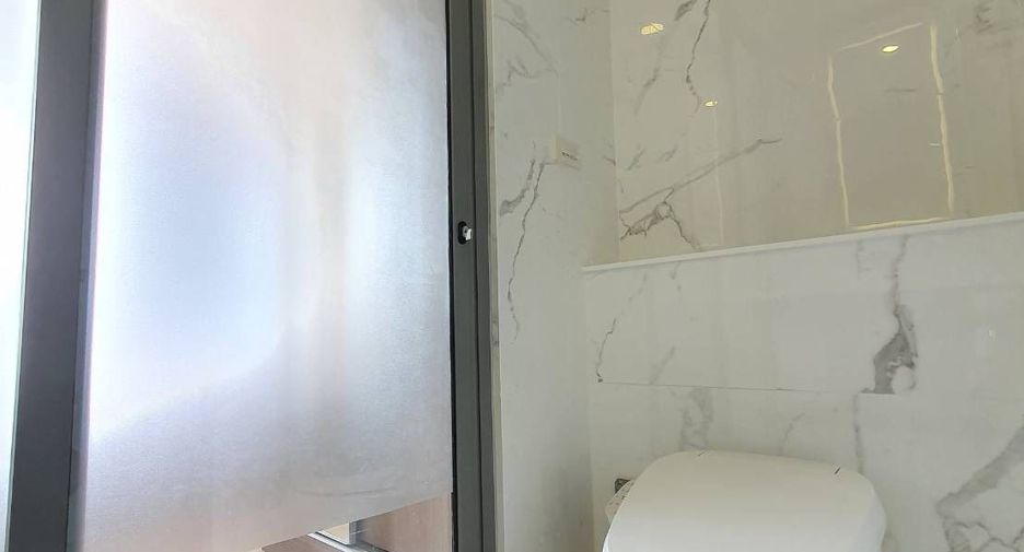 For rent 2 ベッドルーム apartment in Sathon, Bangkok