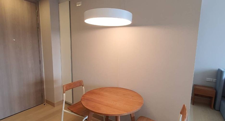 For rent 2 ベッドルーム apartment in Sathon, Bangkok
