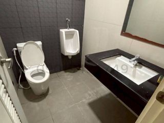 For rent 1 bed retail Space in Bang Rak, Bangkok