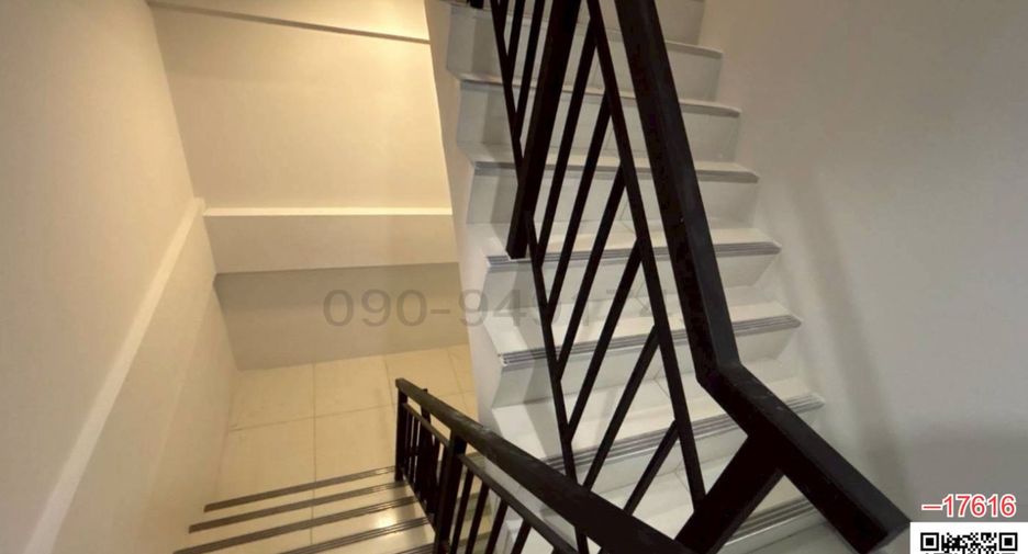 For rent 1 bed retail Space in Bang Rak, Bangkok