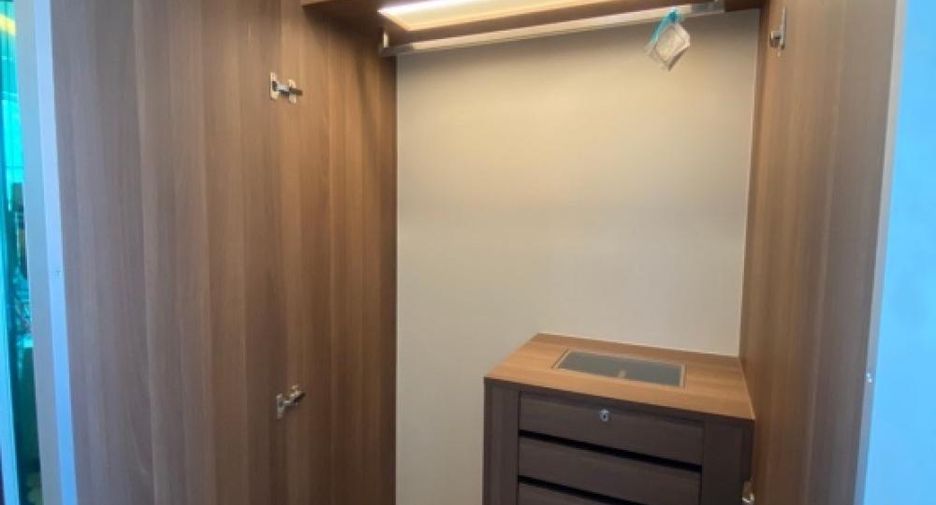 Apartamento en alquiler de 2 habitaciones en Sathon, Bangkok