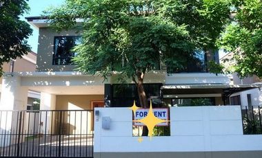Casa en alquiler de 4 habitaciones en Bang Phli, Samut Prakan