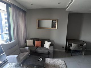 Apartamento en alquiler de 1 habitaciones en Bang Rak, Bangkok