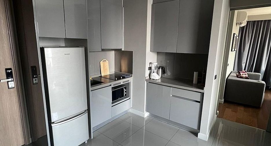 Apartamento en alquiler de 1 habitaciones en Bang Rak, Bangkok
