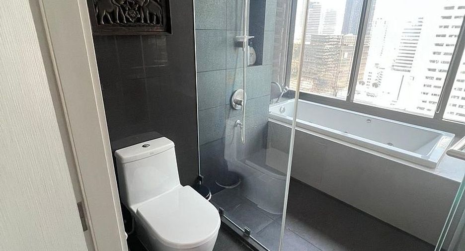 Apartamento en alquiler de 1 habitaciones en Bang Rak, Bangkok