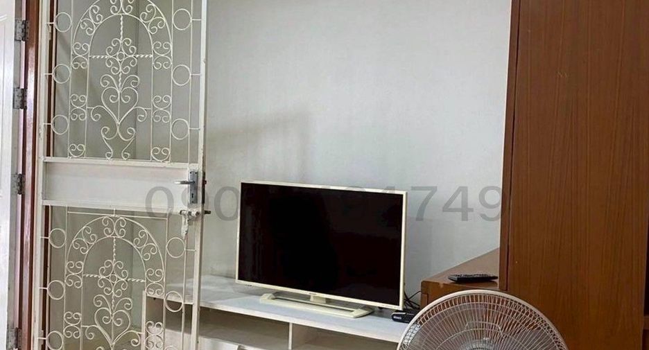 For rent 3 bedrooms retail Space in Suan Luang, Bangkok
