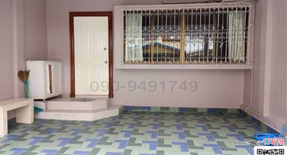 For rent 3 bedrooms retail Space in Suan Luang, Bangkok